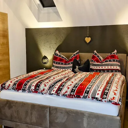 Catina Appartement *