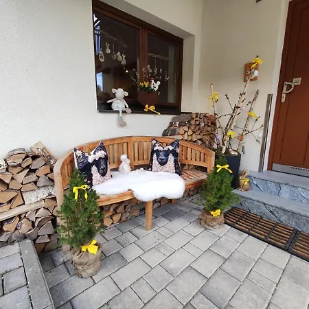 Catina Apartment *